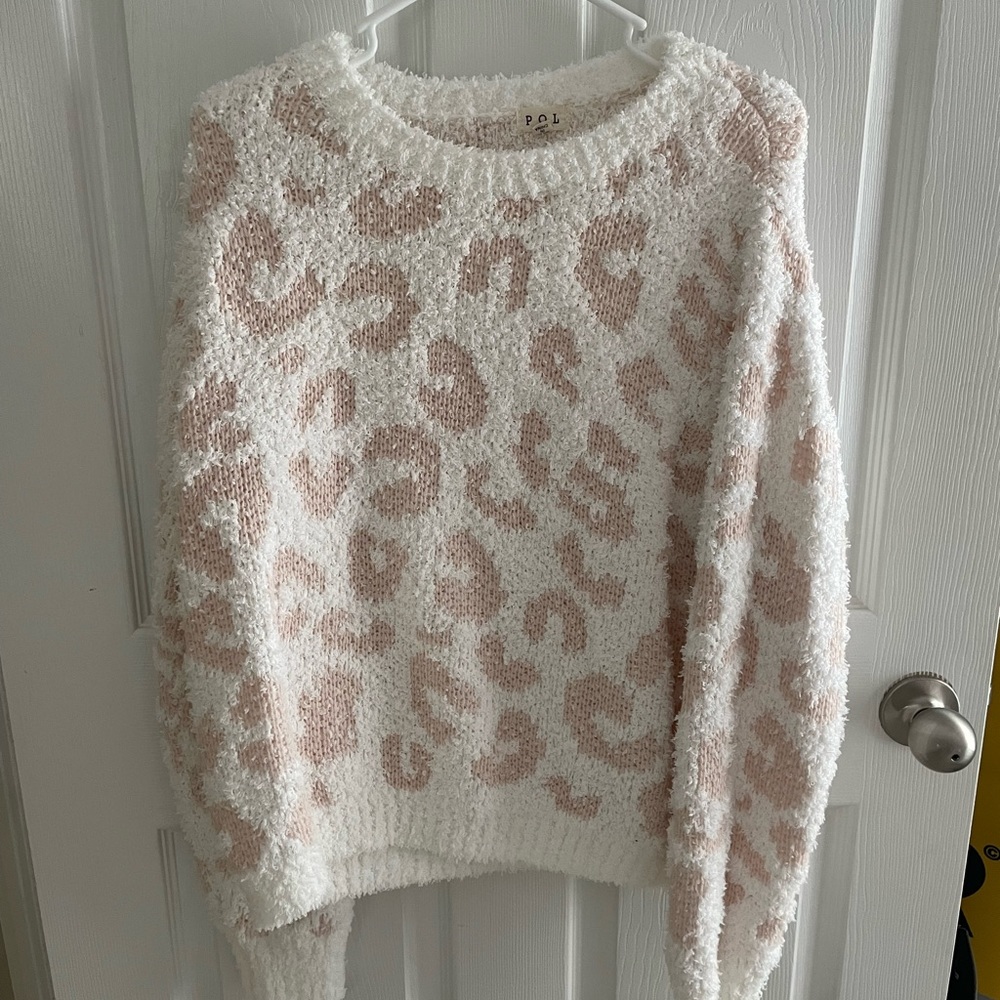 NWOT POL fuzzy pajama long sleeve top